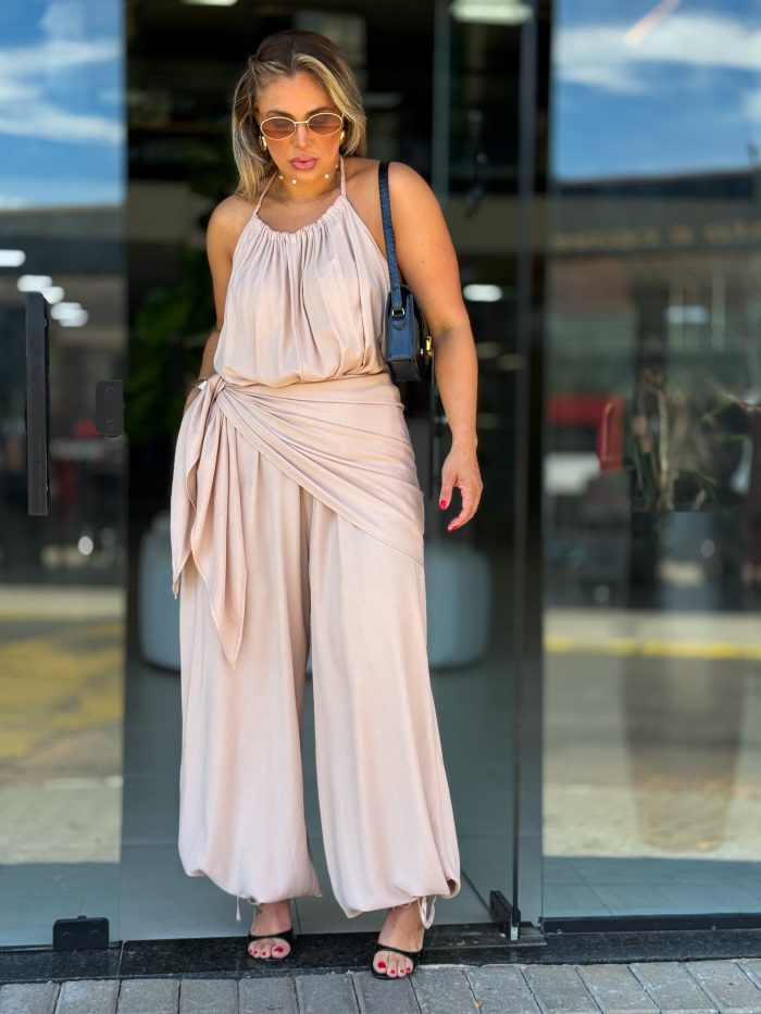 macacão aladim nude