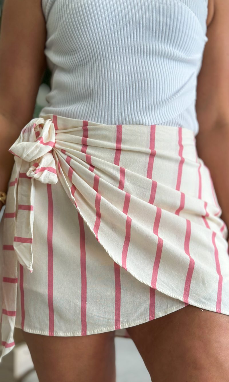 short saia mirian rosa