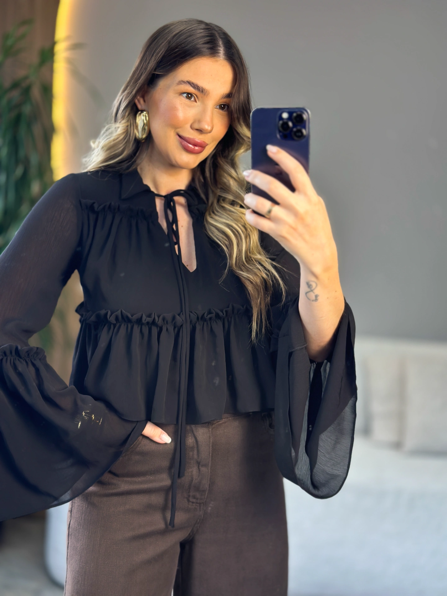 blusa esmeralda preto blusa esmeralda preto