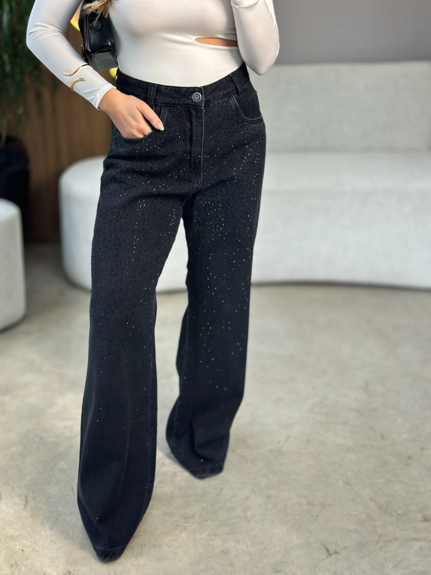 calça wide leg pedraria calça wide leg pedraria