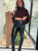 calça resinada nicole